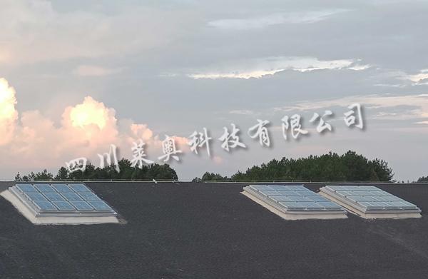 四川成都现代农业产业园一字型电动排烟天窗安装项目_四川莱奥