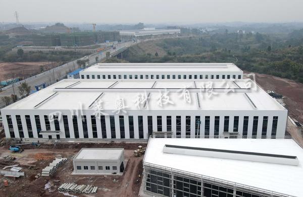 四川内江柔性芯片产业园开敞式通风器施工工程_四川莱奥